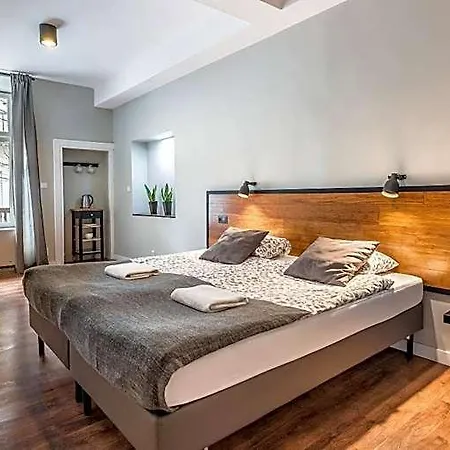 Flaminio Smart Sleep 아파트호텔 크라쿠프